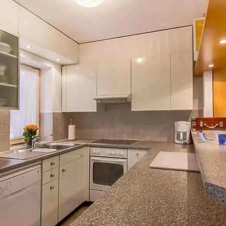 Holiday home House With A Parking Space Mali Losinj, Losinj - 19619 Mali Losinj